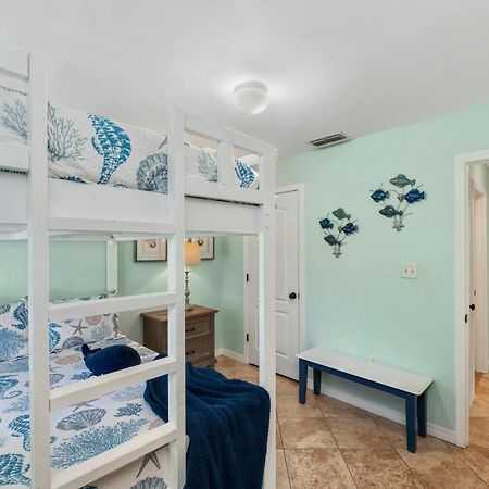 Beautiful Pet Friendly Home! Tropical Pool, Optional Golf Cart & Pool Heat, Minutes To Beach Destin Exterior foto