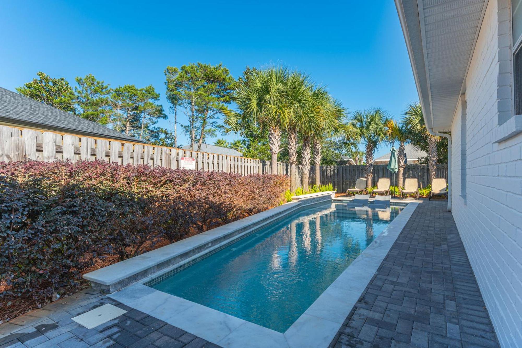 Beautiful Pet Friendly Home! Tropical Pool, Optional Golf Cart & Pool Heat, Minutes To Beach Destin Exterior foto