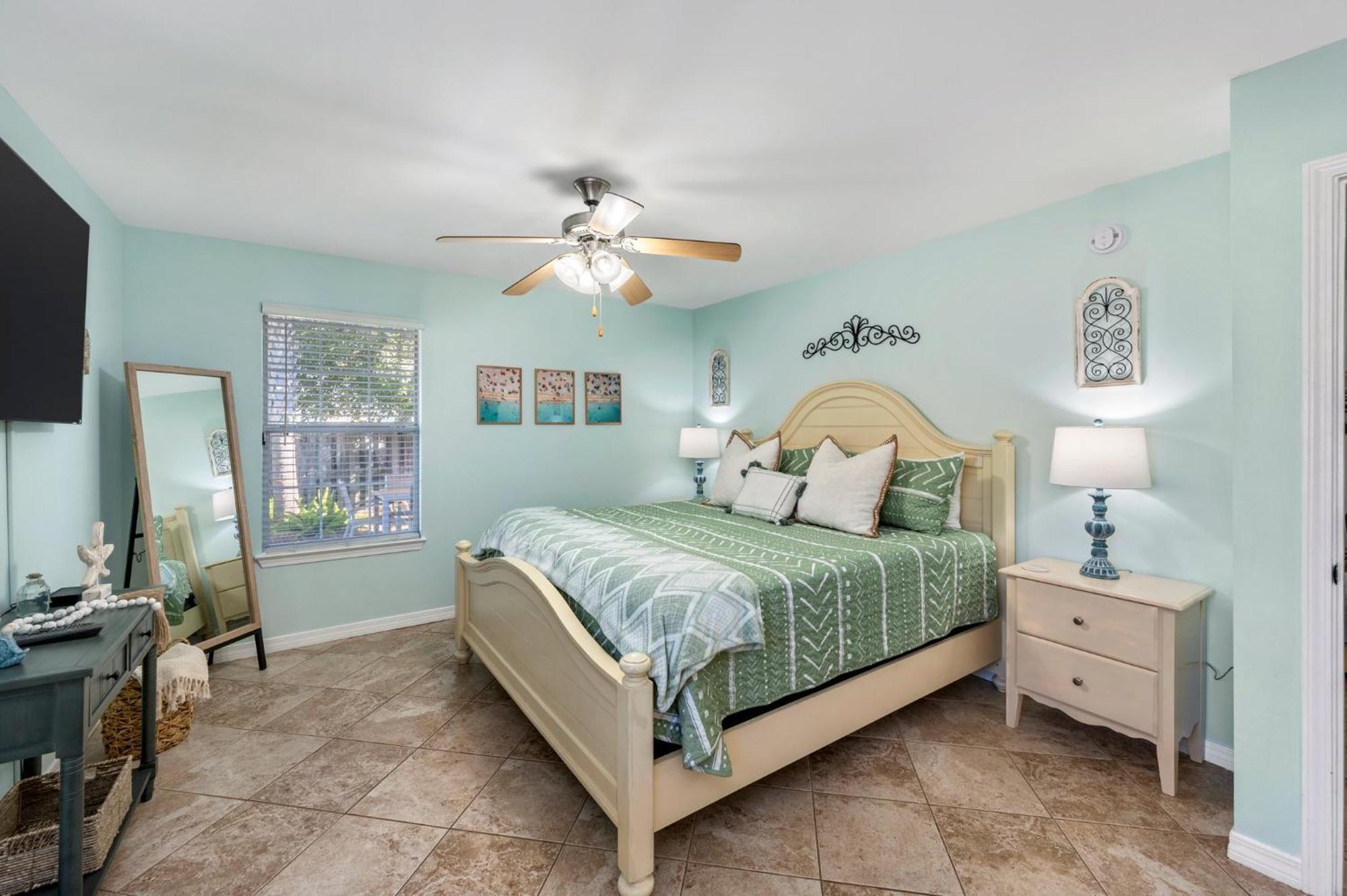 Beautiful Pet Friendly Home! Tropical Pool, Optional Golf Cart & Pool Heat, Minutes To Beach Destin Exterior foto